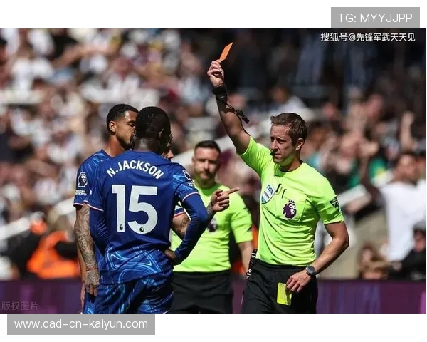 切尔西帕尔默边线传中造成致命混乱